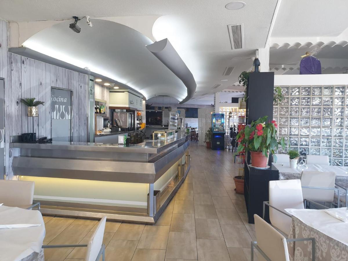 Complejo Hotelero Saga Manzanares Bagian luar foto
