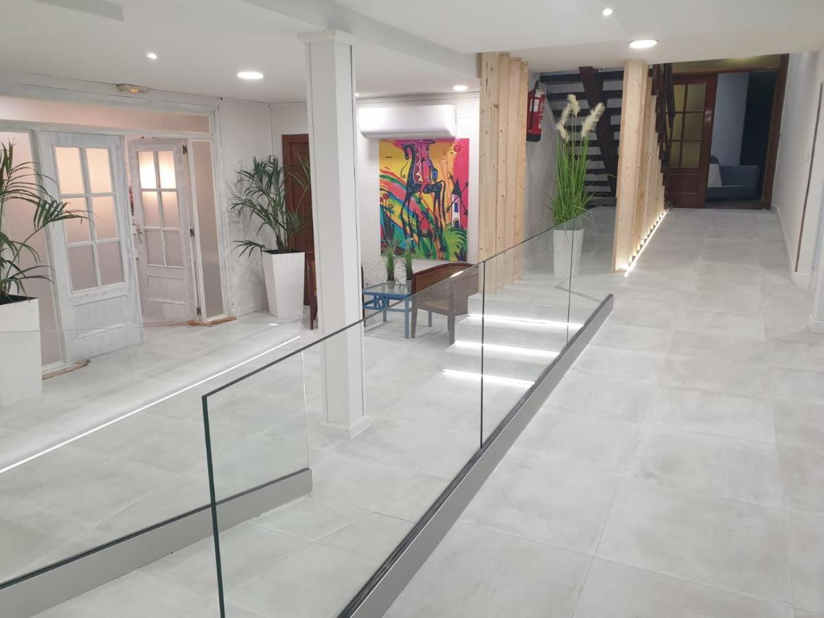 Complejo Hotelero Saga Manzanares Bagian luar foto