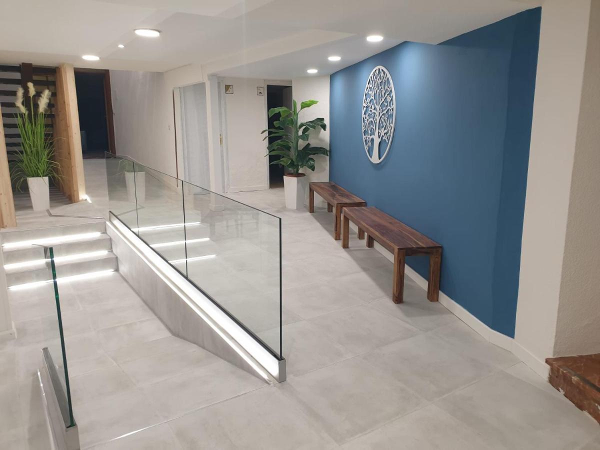Complejo Hotelero Saga Manzanares Bagian luar foto